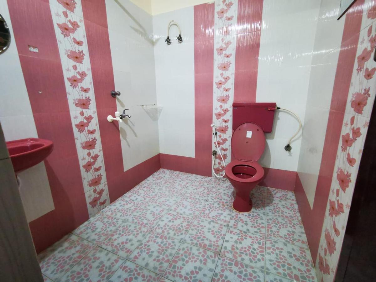 J2 Home Stay - Luxury Homes With Caravan Services Thiruvananthapuram Екстериор снимка